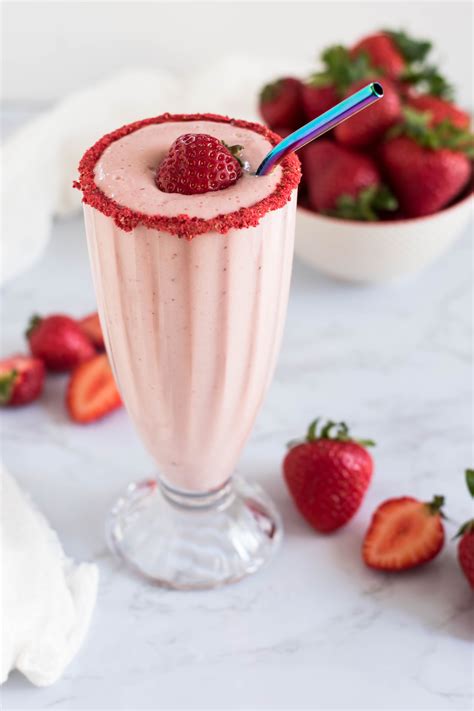 Strawberry Milkshake To Go