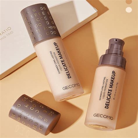 รองพื้นชนิดน้ำ GECOMO