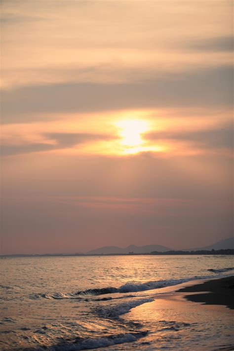 Tourists are arguing over the best philadelphia sunset viewing spot