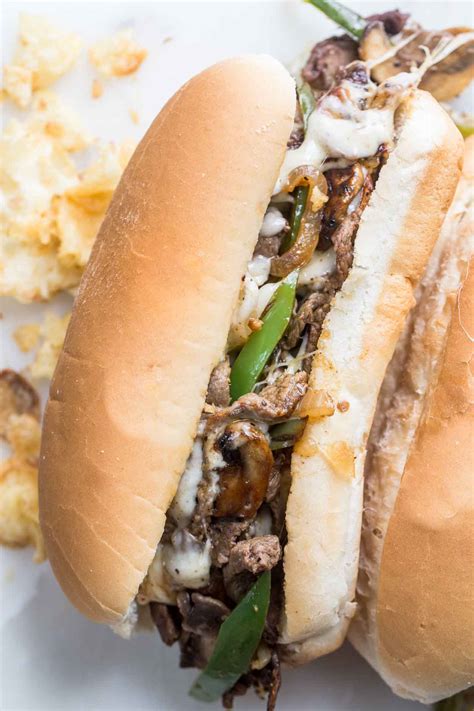 🏅 Philly Cheesesteak Sandwich Recipe