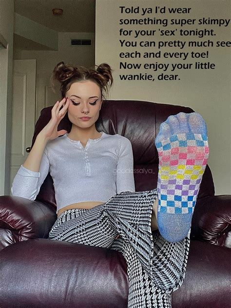 Lesbian Feet Humiliation Porn