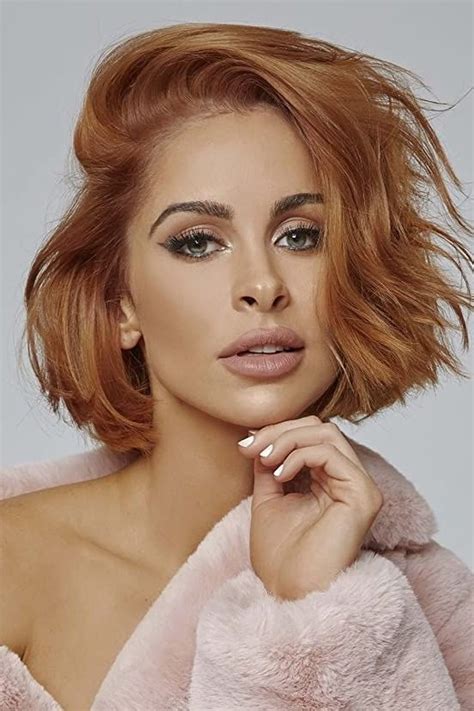 Ellie Gonsalves - Biografía, mejores películas, series, imágenes y