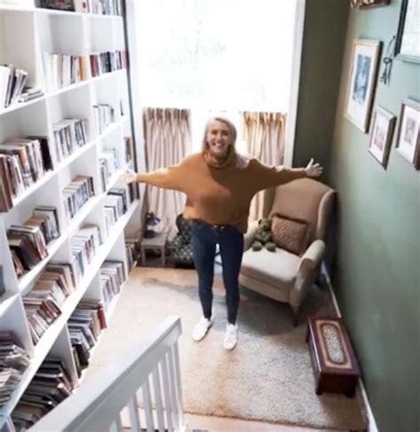 Hotel suite hides secret room - but only 'if you're clever enough to ...