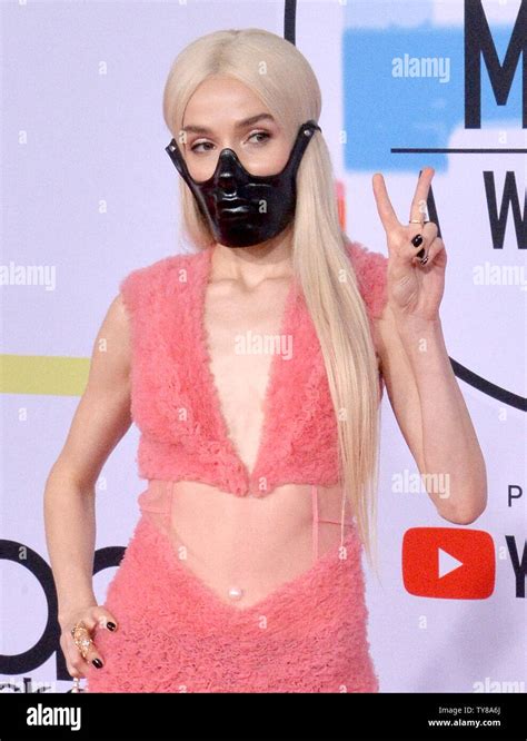 Singer Poppy arrives for the 46th annual American Music Awards at the ...