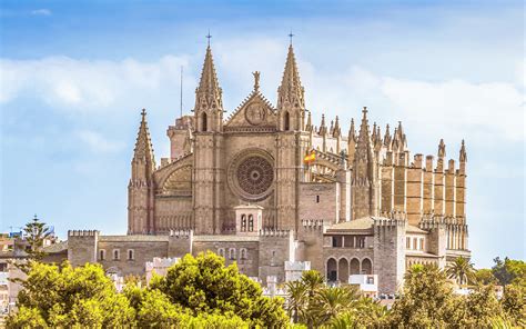 Palma Cathedral Tickets | Guided Tour, Skip the lines