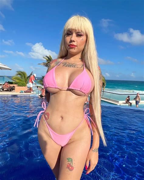 Mona quiere facturar en OnlyFans; esto va a costar ver sus mejores fotos