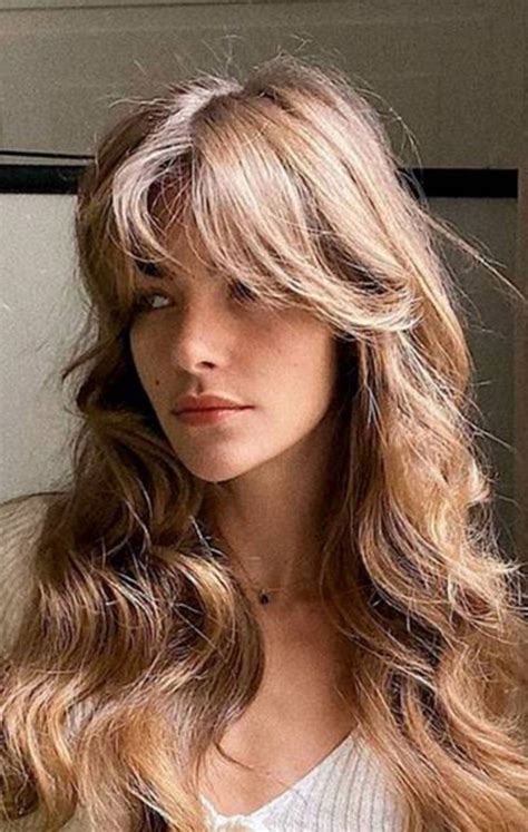 50 Cute Hairstyles with Curtain Bangs : Curl Long Hair with Curtain Bangs