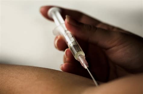 Biocon Biologics appoints Sandoz as distributor for Adalimumab BS ... 