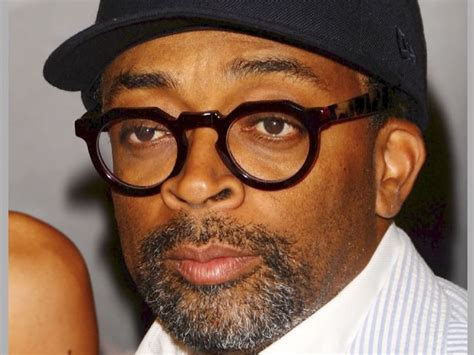 Merriam-Webster: America's Most Trusted Dictionary | Film biographique ...