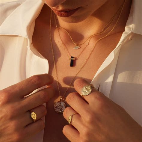 Asteria chevalier ring diamonds – eikosi dyo