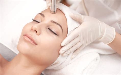 Detox Hydrafacial - ViaCosmetic