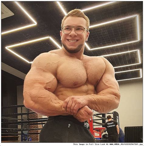 Виталий Угольников (Vitaliy Ugolnikov), фотографии, биография ...