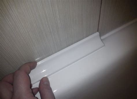 Плинтус для ванной