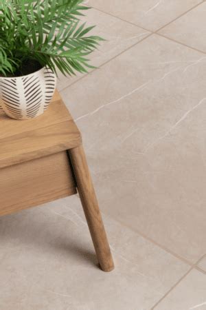 15 Stunning Small Hallway Flooring Ideas