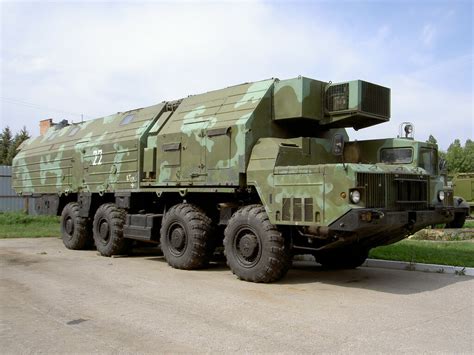 МаЗ-543