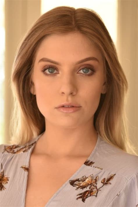 Giselle Palmer's Instagram, Twitter & Facebook on IDCrawl