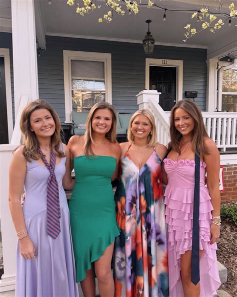 Caroline Bliss (@carolinebliss_) • Instagram photos and videos