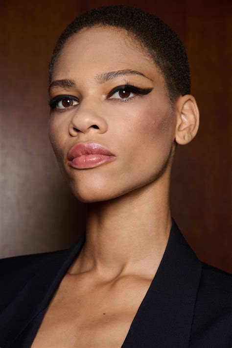 Aelis Fall 2024 Couture Fashion Show Backstage | The Impression