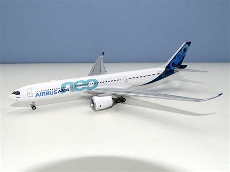 AB_A339_01 – Model Airliner Magazine