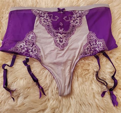 Vintage Victorias Secret Thong Garter Belt Size Large - Gem