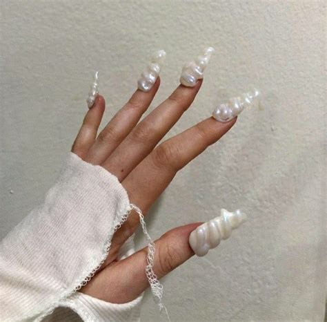 Pin de anjy em Ö🌟 | Unhas, Roupas kpop