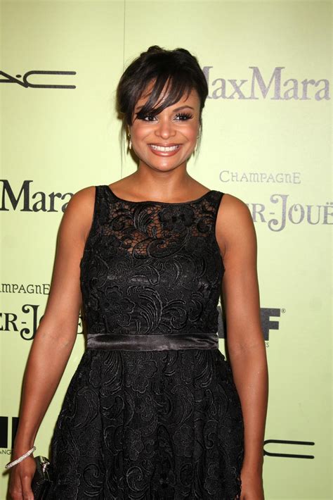 LOS ANGELES, FEB 25 - Joyful Drake arrives at the 4th Annual Women in