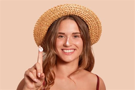5 Benefits of Carbomer in Cosmetics - AETHEION®