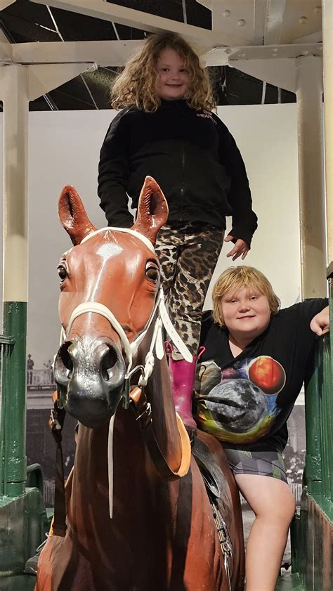 Kentucky Derby - Abby Stars