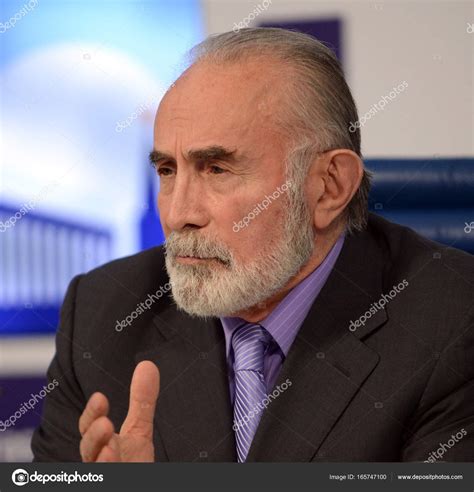 Aslambek Aslakhanov - Russian politician, member of Council of ...