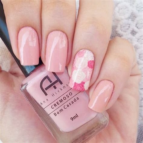 Pastel Diseño Uñas Rosadas