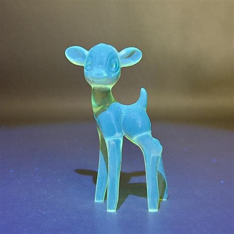 #027 Vintage Walt Disney Productions Amber Lucite Bambi 3" Figurine