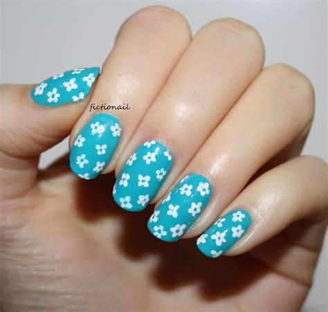 flower design nails 9