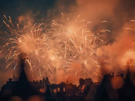 Why people celebrate 5th November - Bonfire Night - Showtime Fireworks