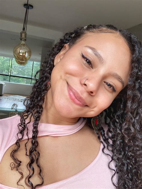 Felt cute 🙈 : r/Faces