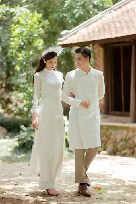 Traditional Vietnamese Wedding Attire The Custom Vietnamese Wedding