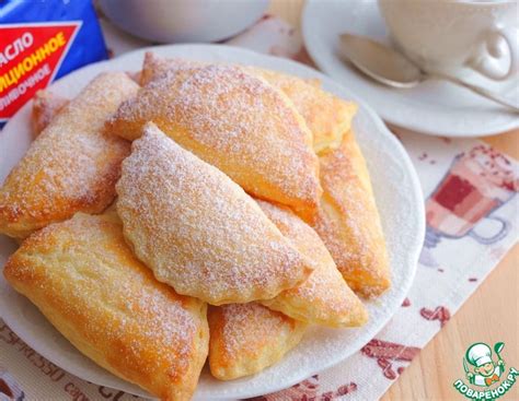 Пирожки-слойки с творогом – кулинарный рецепт | Выпечка | Рецепты на ...