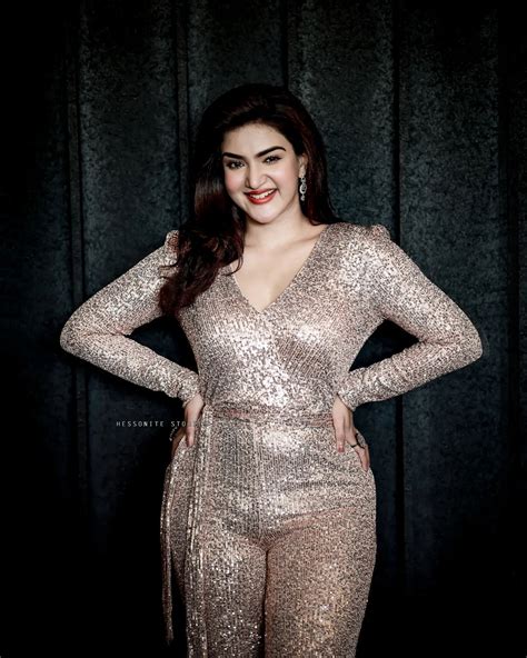 Honey Rose Wallpapers - Top Free Honey Rose Backgrounds - WallpaperAccess