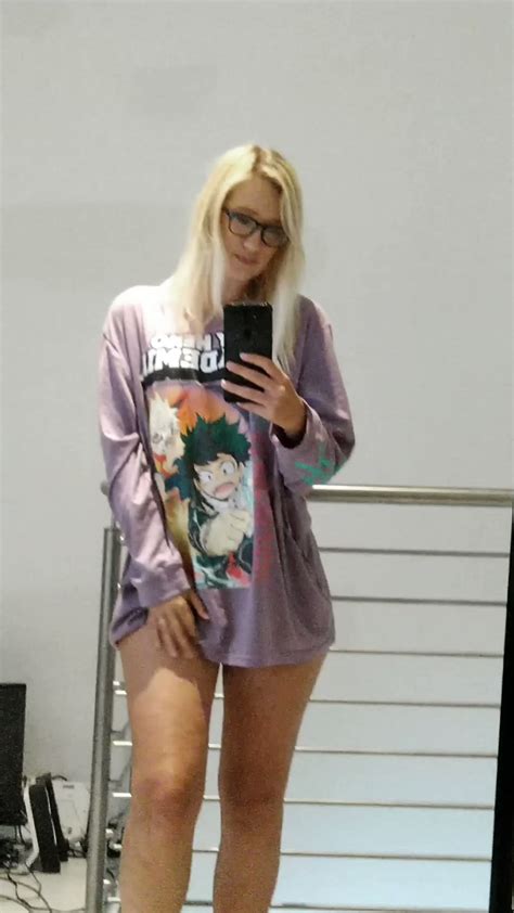 Pawg_Champ on Twitter: "titty Tuesday but I have no titties soooo haha