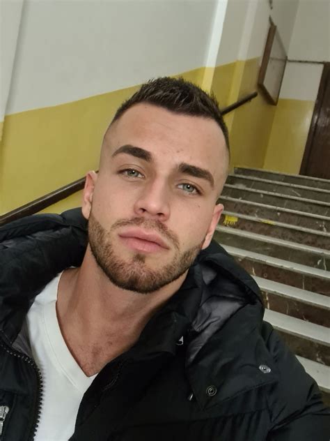 Olivandr, Czech Male escort in Hong Kong