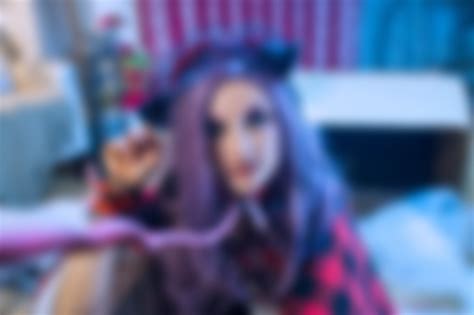 Reddit - Dive into anything