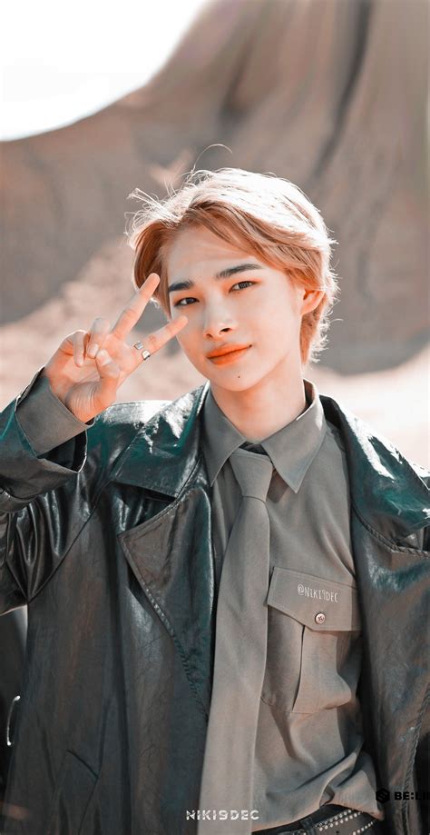 Enhypen Niki cute Wallpaper💜 #Enhypenniki #Nikiwallpaper #cute The Boy