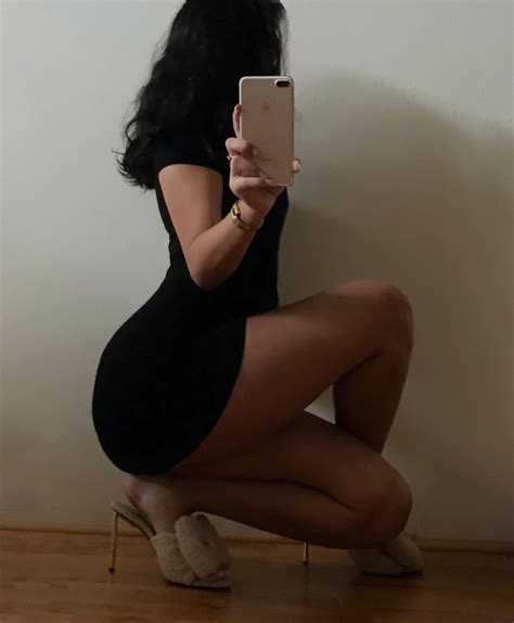 ELARA🪭 (@elaryuh) • Instagram photos and videos