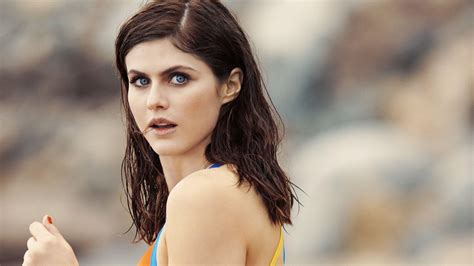 Alexandra Daddario Wallpaper Hd