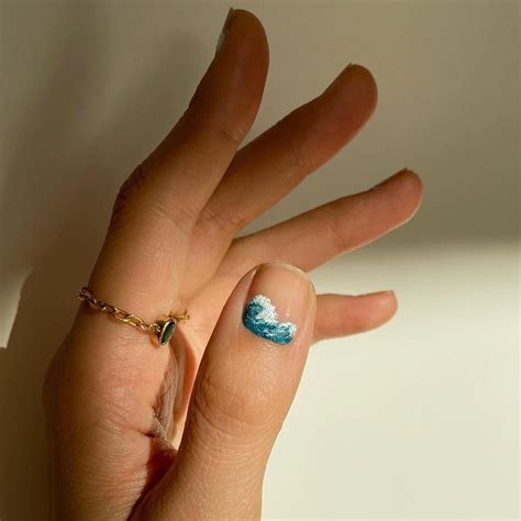 Ocean Wave Nail Art