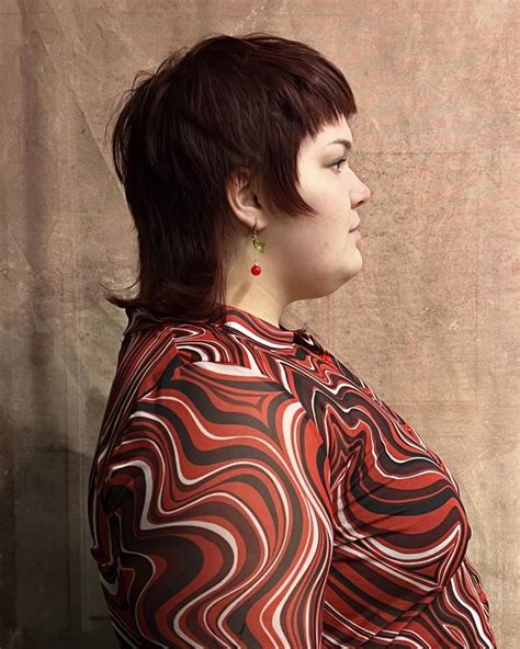 face framing pixies   practically   oval shapes