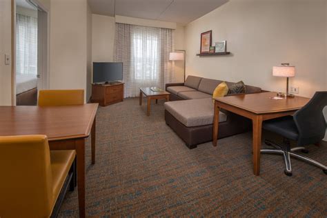 Chantilly, VA Hotels with Kitchen | Residence Inn Chantilly Dulles South