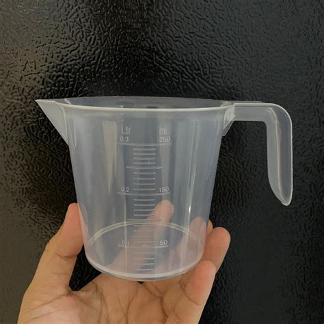 jual gelas ukur plastik ml measuring cup ml gelas takar