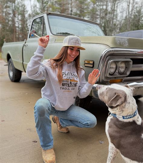 Julia Hunt (@julia.hunt14) • Instagram photos and videos