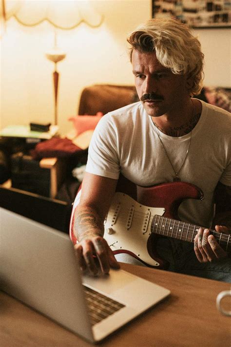 Composer Images | Free Vectors, PNGs, Mockups & Backgrounds - rawpixel