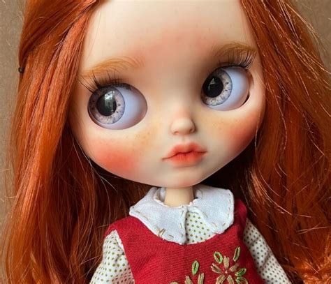 Custom Blythe Doll by OutfitNadinaBlythe - DollyCustom